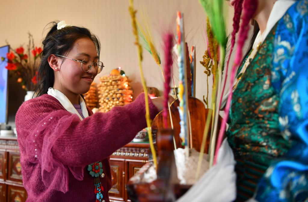 西藏：欢度藏历新年（图）