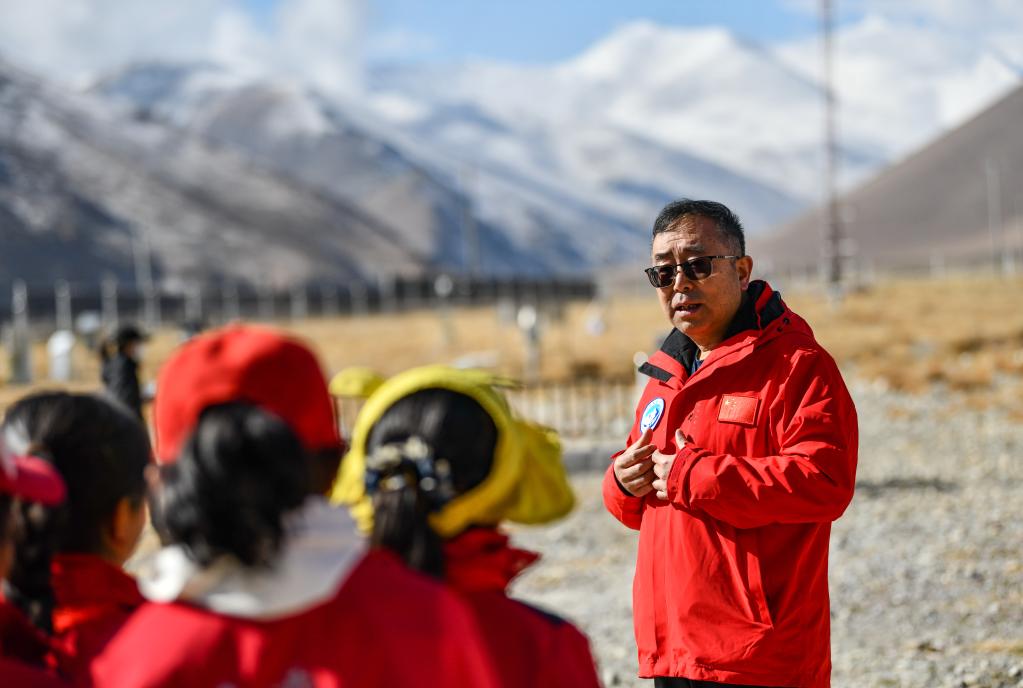 在珠峰腳下“遇見科學 遇見青藏高原”
