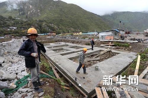 西藏亚东震灾后加快小城镇建设