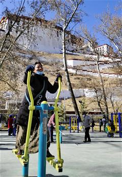 拉薩市民健身熱